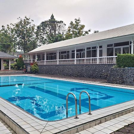 Reddoorz Resort At Tridaya Cisarua Puncak Exterior foto